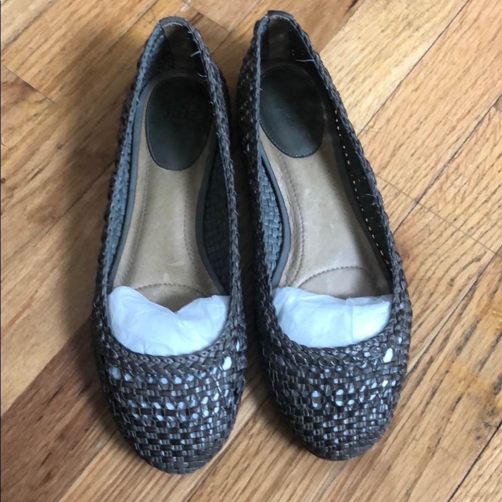 NWOT Frye Woven Leather Ballet flats